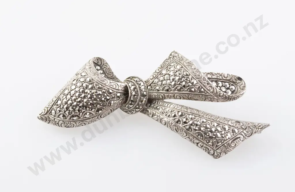 Large German S/S & Marcasite Bow Brooch Image 1++