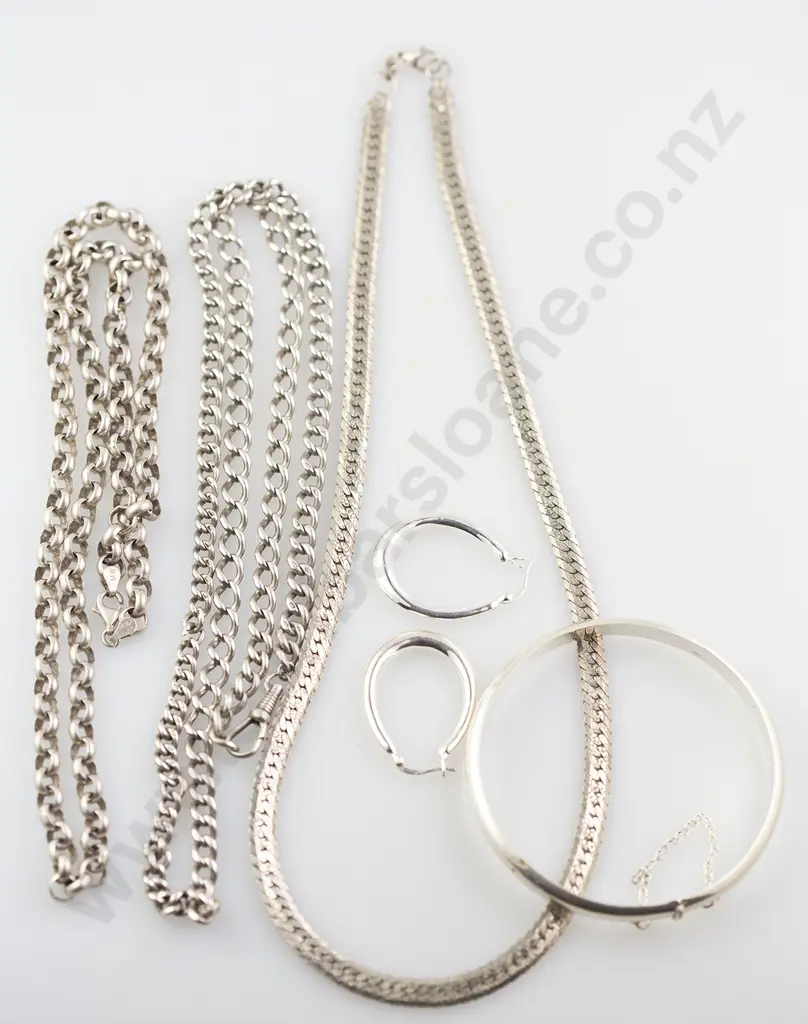 Three Various S/S Neck Chains Image 1++
