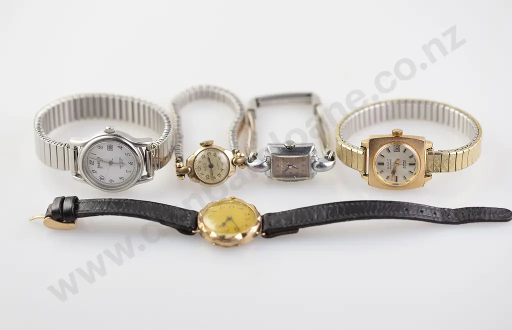 Vintage 9ct Cased Ladies Wrist Watch Image 1++