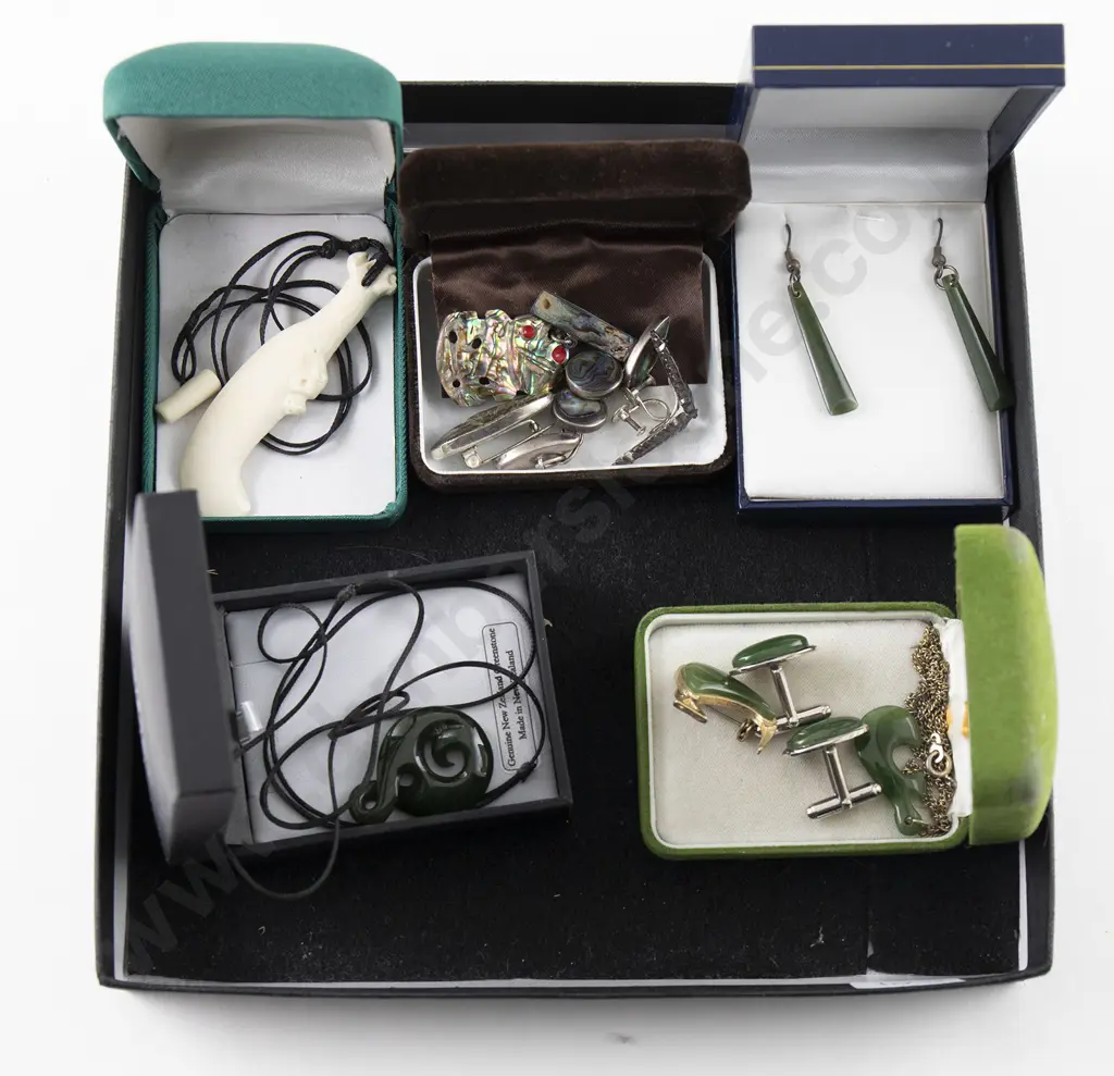 Selection Modern and Vintage NZ Jewellery Image 1++