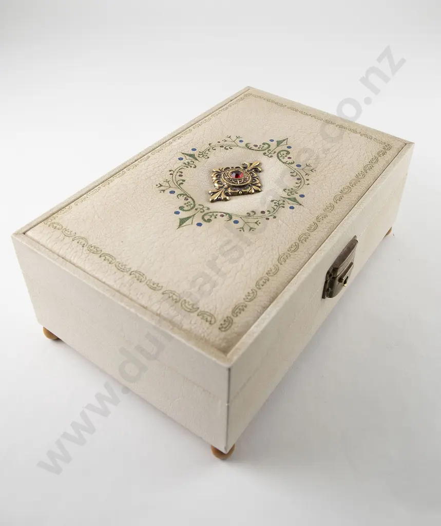 Collection Costume Jewellery Image 1++