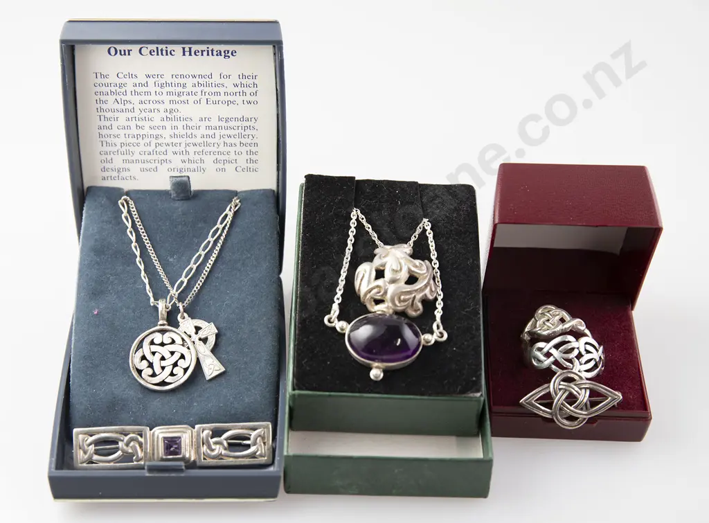 As New Silver & Crystal Jewellery Image 1++