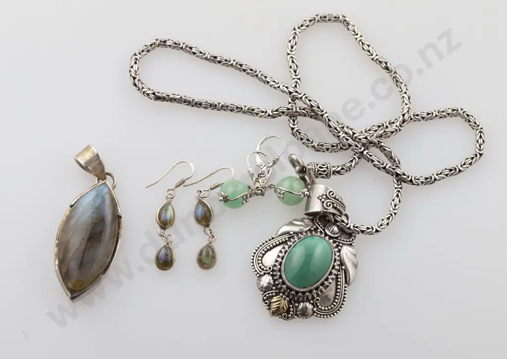 .925 Silver Jewellery Image 1++