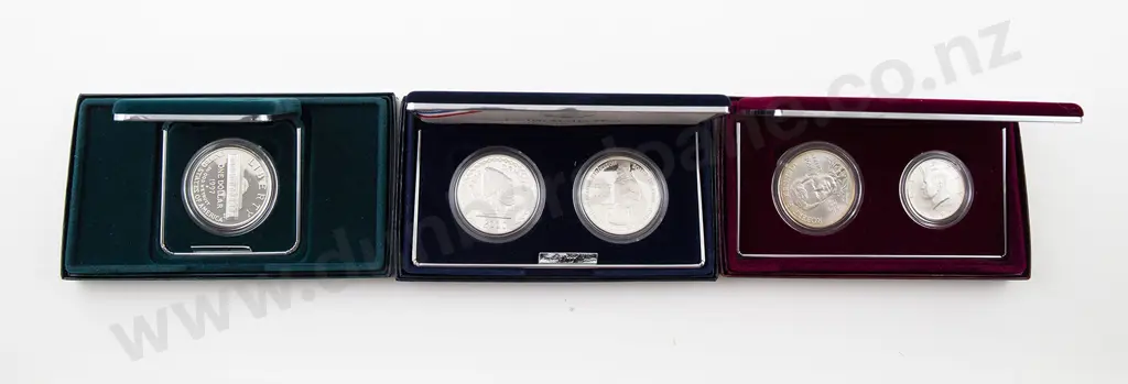 US Three Coin Sets Image 1++