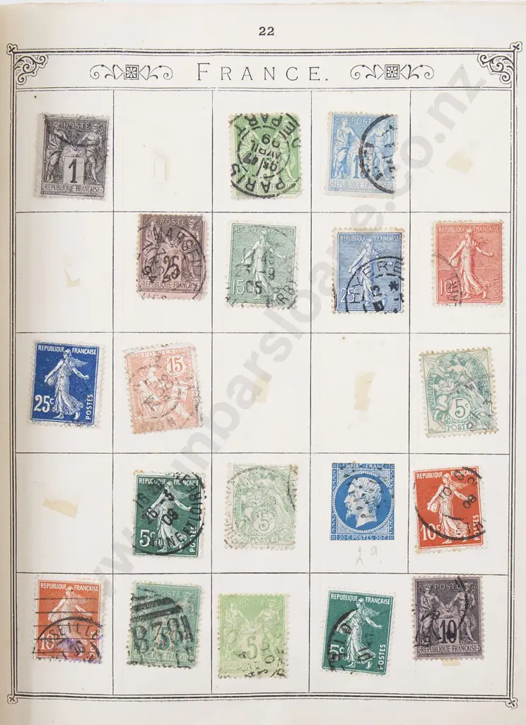 Three The Lincoln Stamp Albums of World Stamps Image 1++