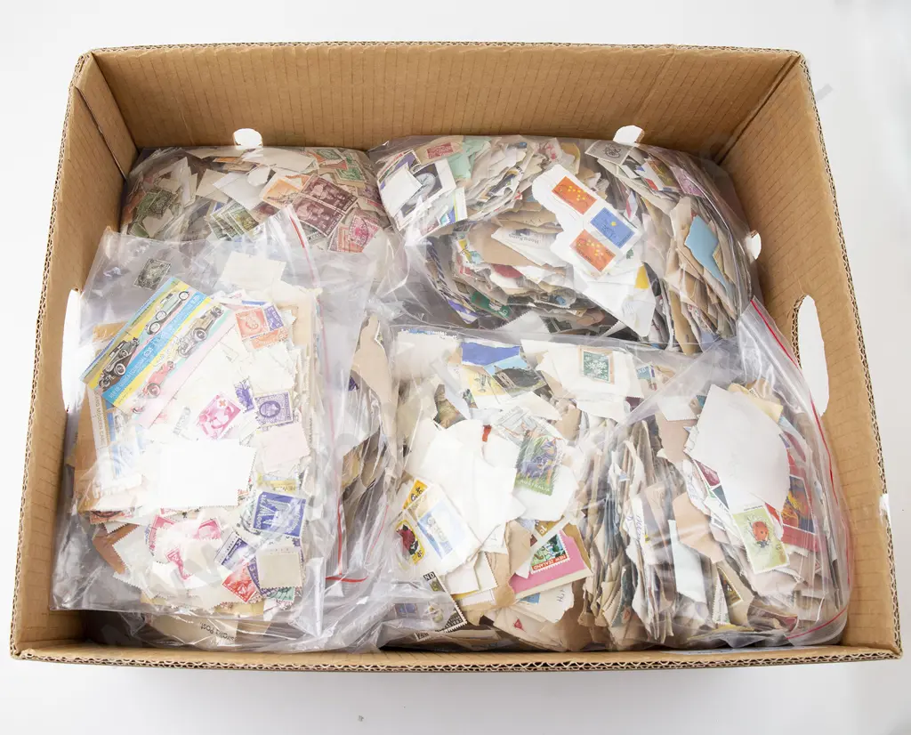 Carton Qty Un-sorted Loose Mainly NZ Stamps Image 1++