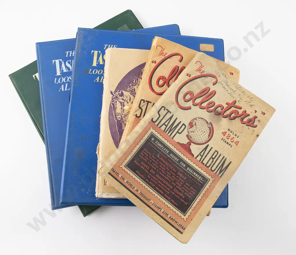 Three Loose Leaf Albums Image 1++