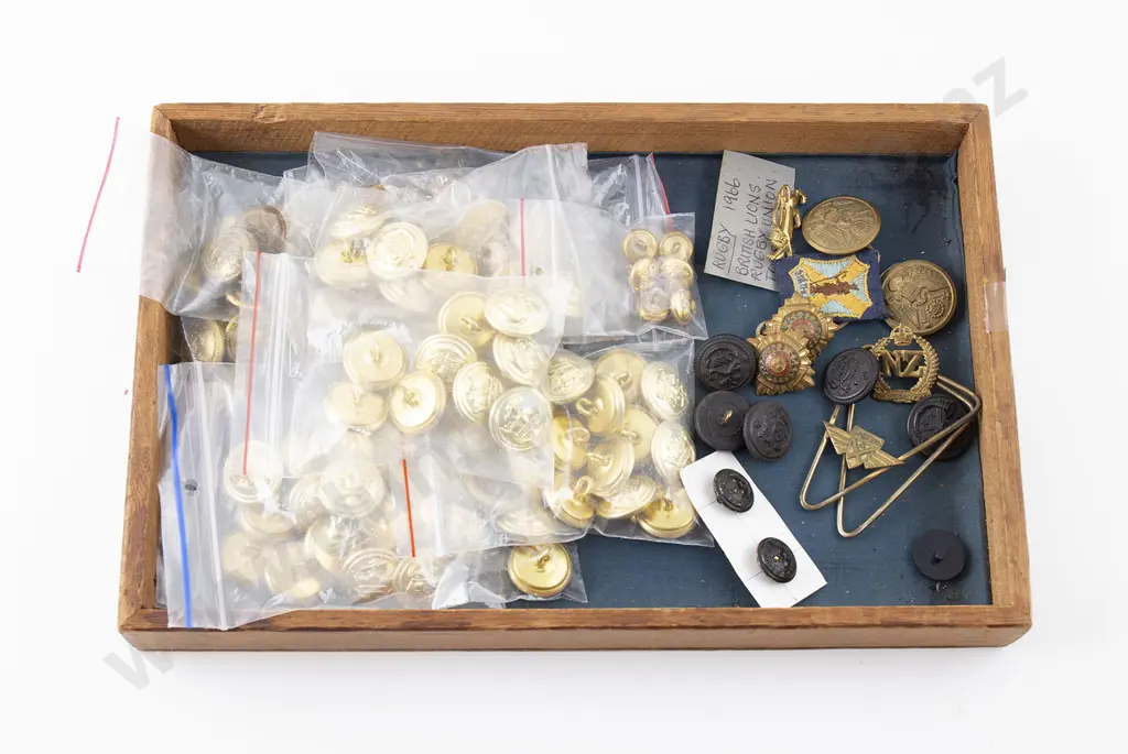 Qty New Mainly Naval Buttons Image 1++