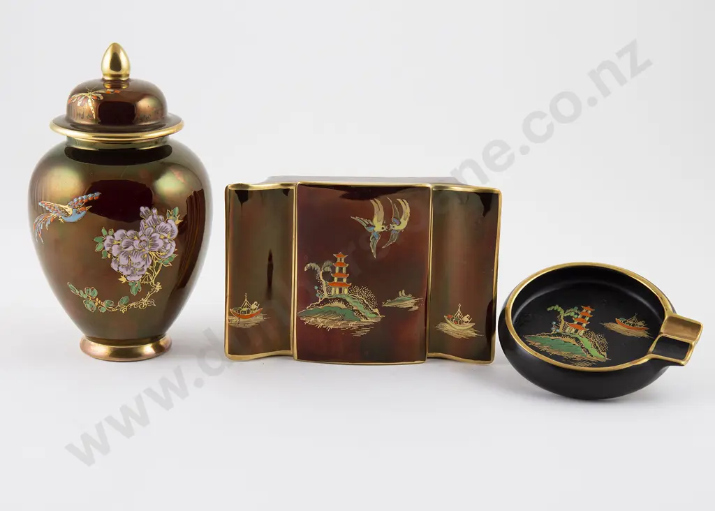 Carlton Ware Rouge Royale Covered Vase Image 1++
