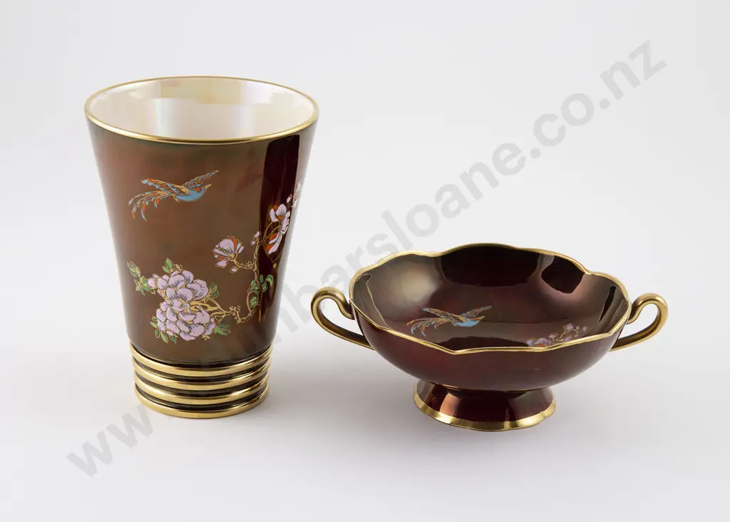 Carlton Ware Rouge Royale Trumpet Vase Image 1++