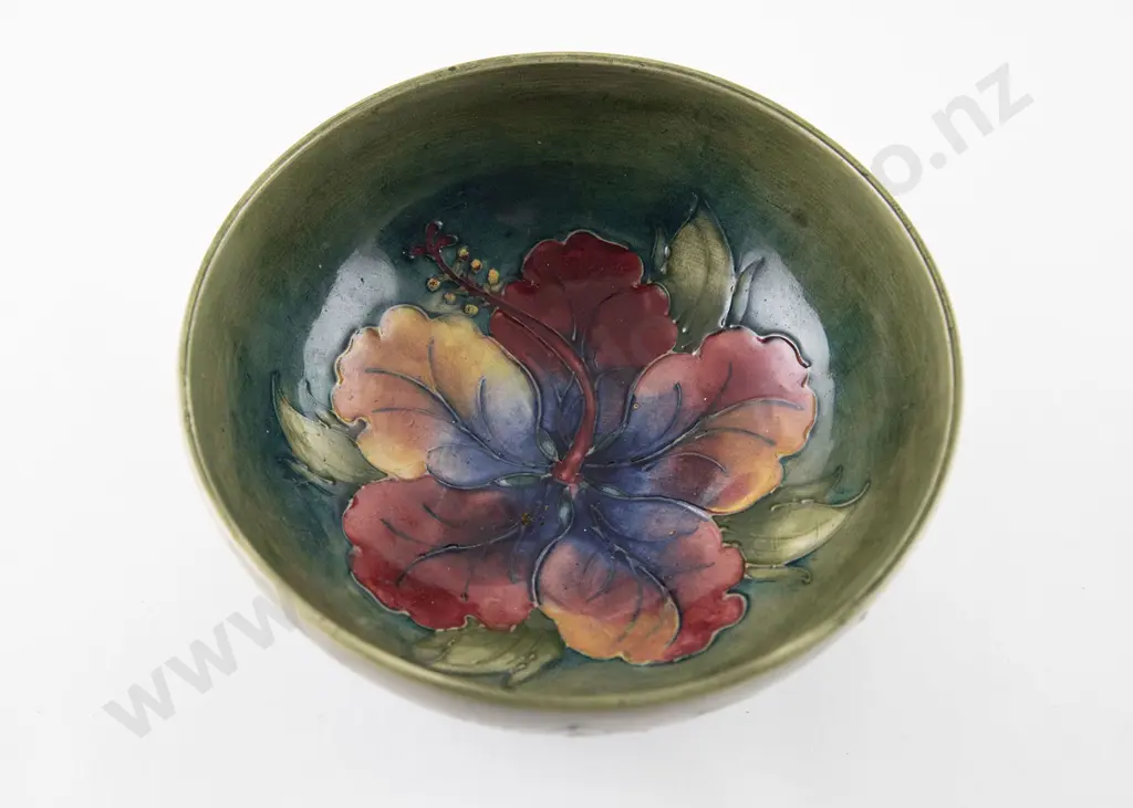 Moorcroft Hibiscus Pattern Footed Bowl Image 1++