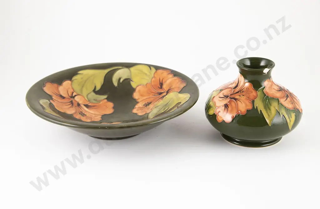 Moorcroft Hibiscus Pattern Circular Fruit Bowl Image 1++