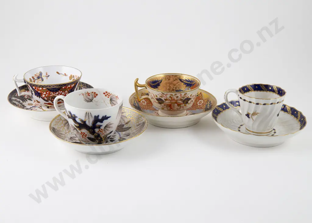 Four Early C19th English Porcelain Tea Cup and Saucers Image 1++
