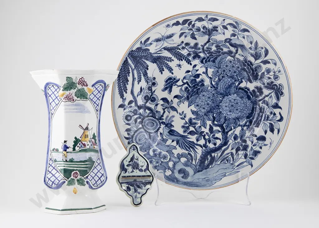 Early C20th Makkum Delft Charger Image 1++