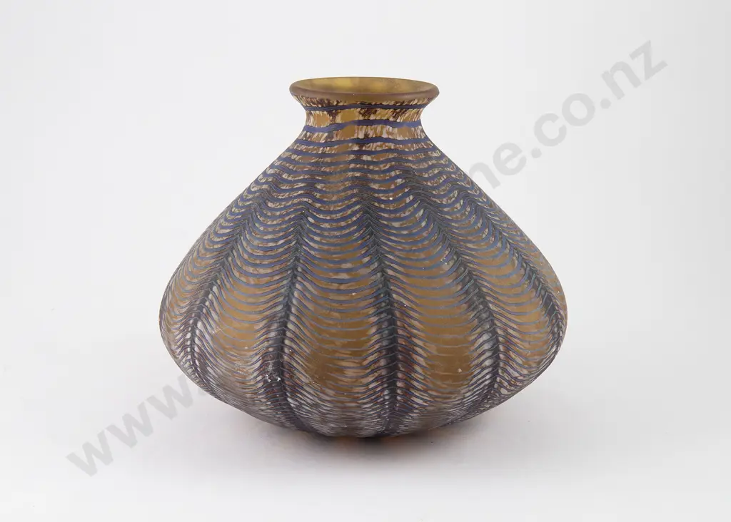 Okra Style Art Glass Vase Image 1++