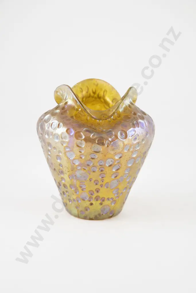Loetz Style Art Nouveau Iridescent Glass Vase Image 1++