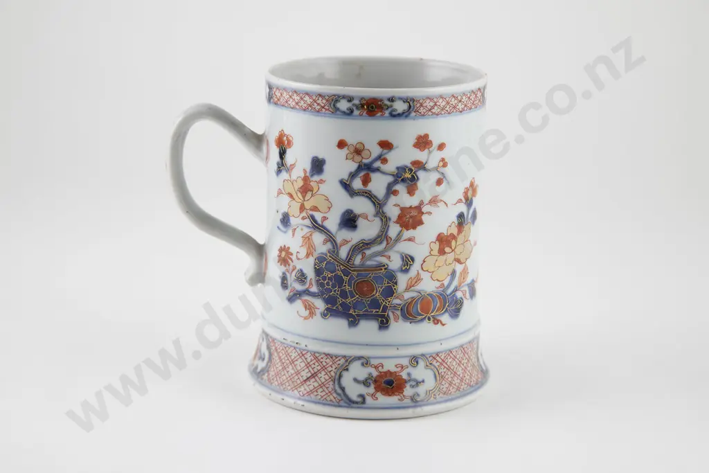 A Late C18th Chinese Imari Porcelain Tankard Image 1++