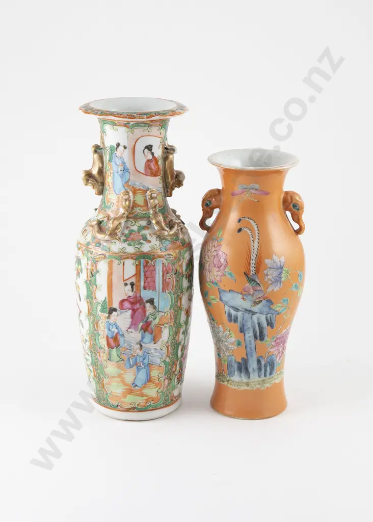 Two Cantonese Export Ware Vases Image 1++