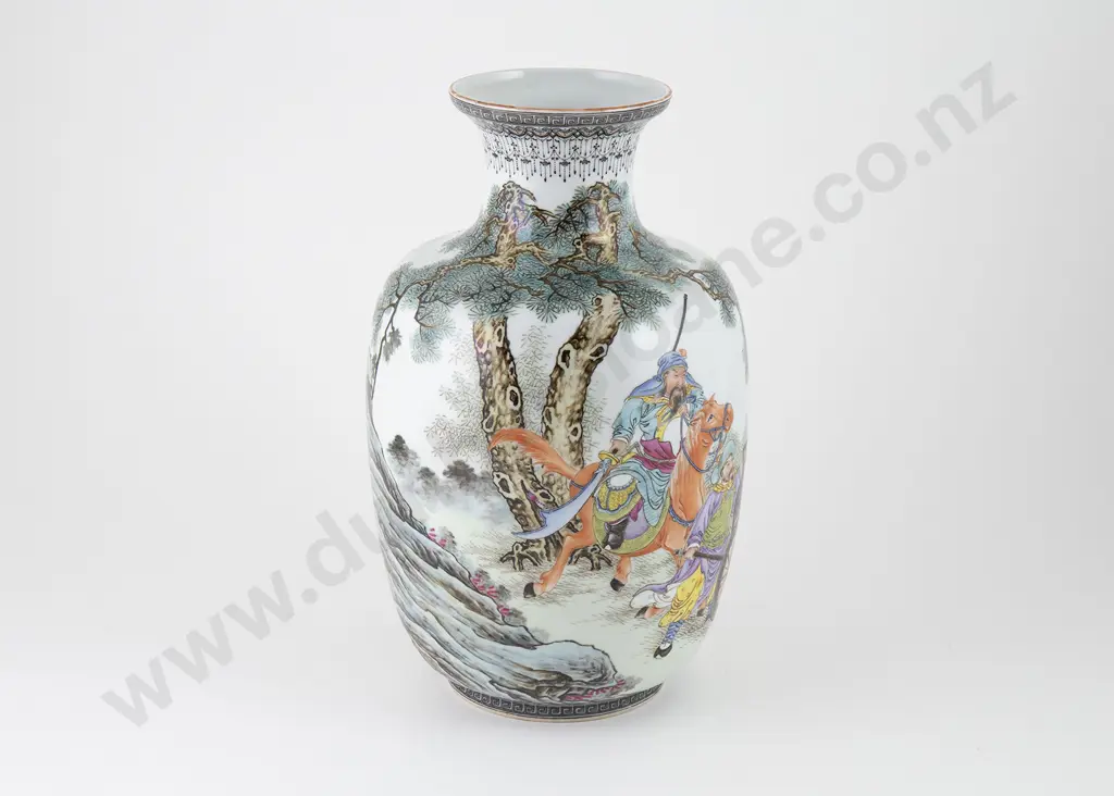 C20th Cantonese Vase Image 1++