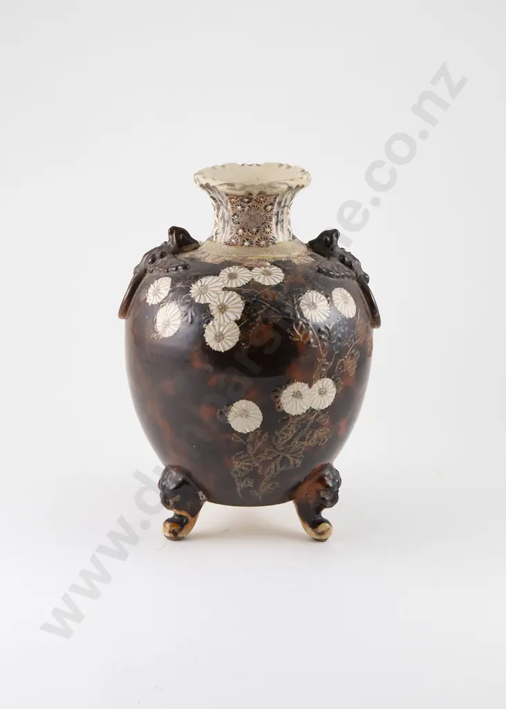C19th Japanese Satsuma Vase Image 1++