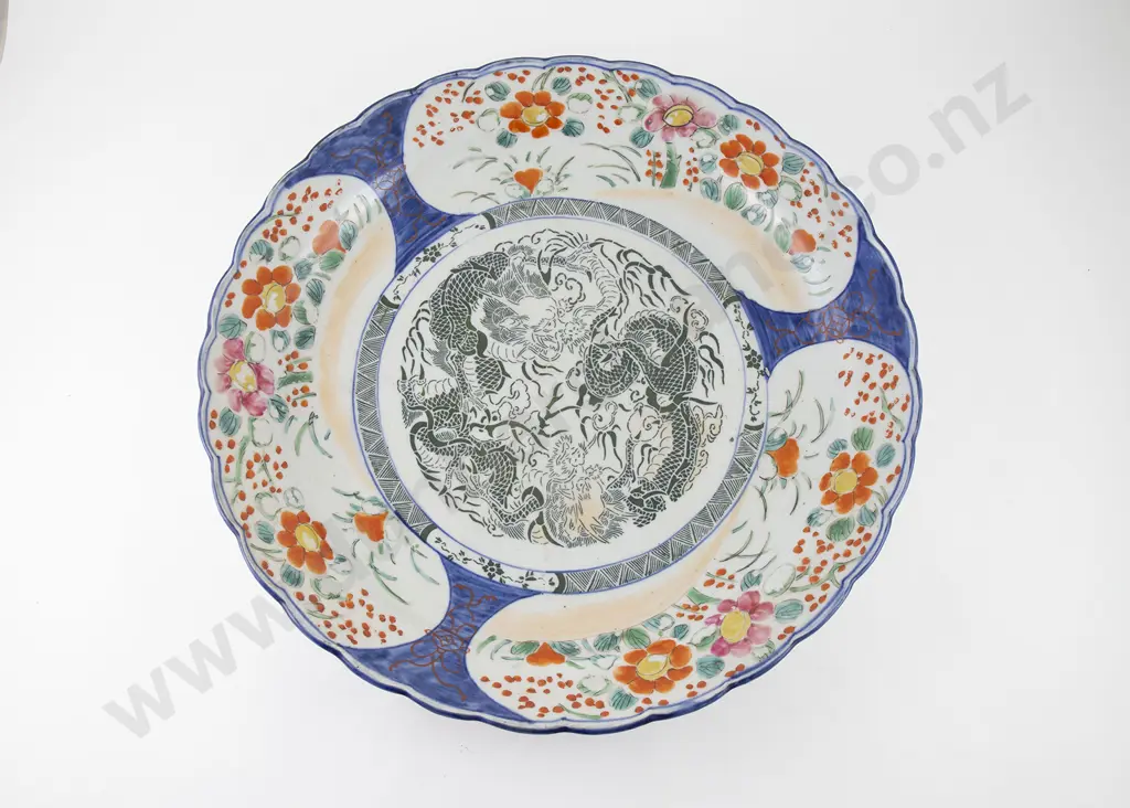 Large Late C19th Imari Pattern Charger Image 1++
