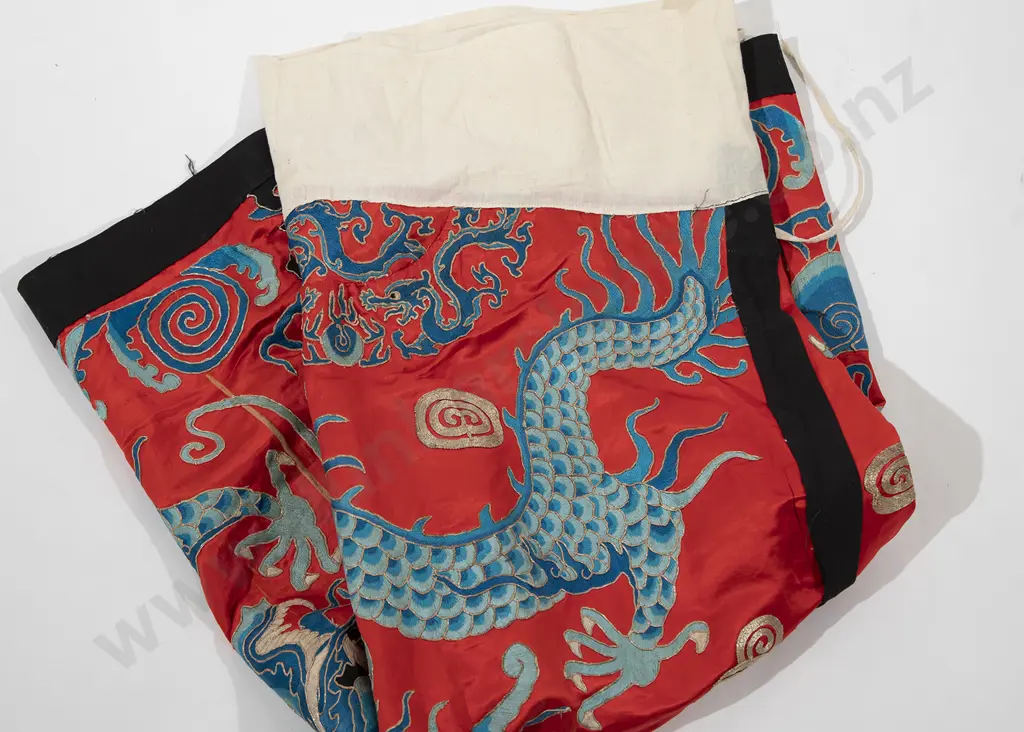 Late C19th Chinese Silk Wrap Around Skirt Image 1++