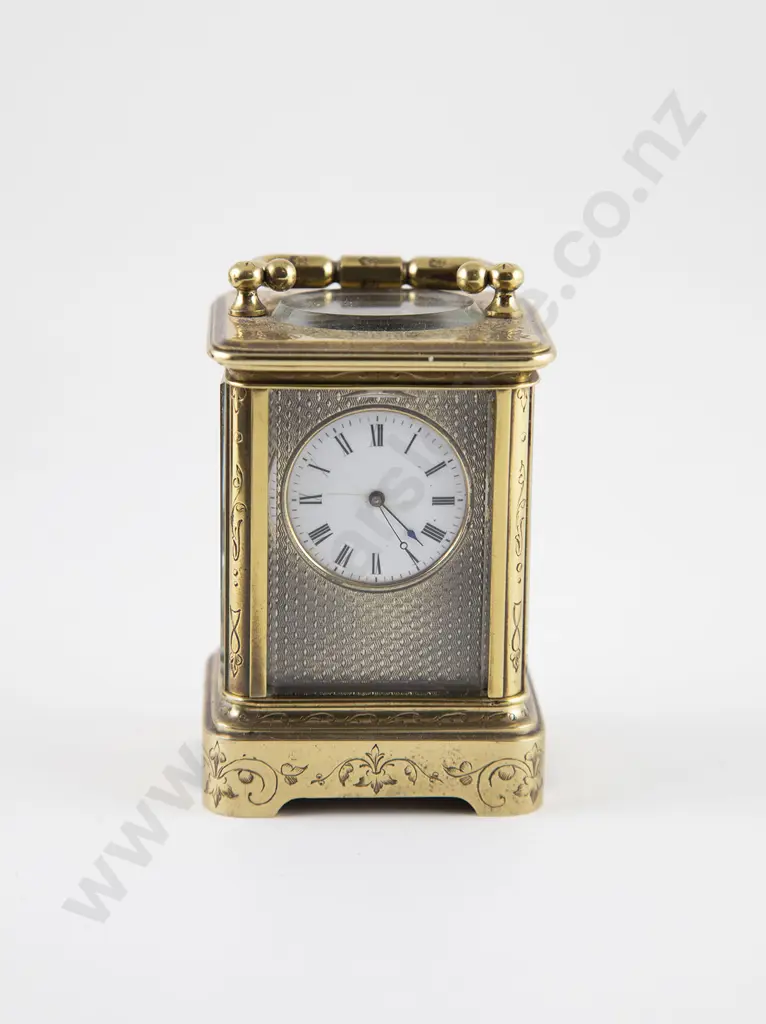 Small Victorian Brass Cased Carriage Clock Image 1++