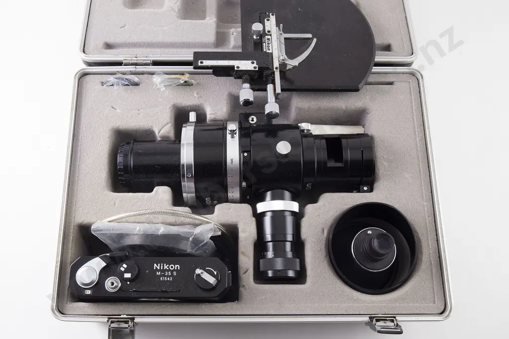 Nikon M-35 S Microscope Camera Image 1++
