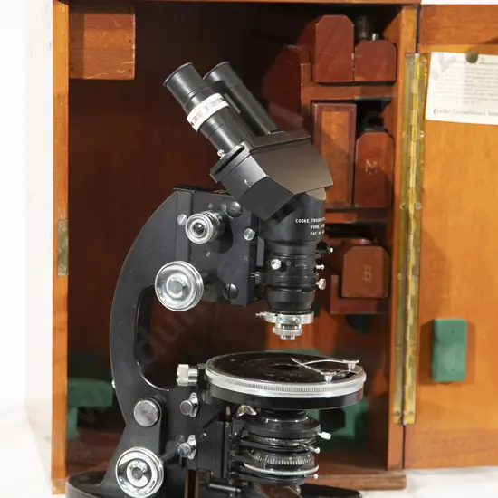 Cooke Troughton & Simms Ltd Binocular Microscope