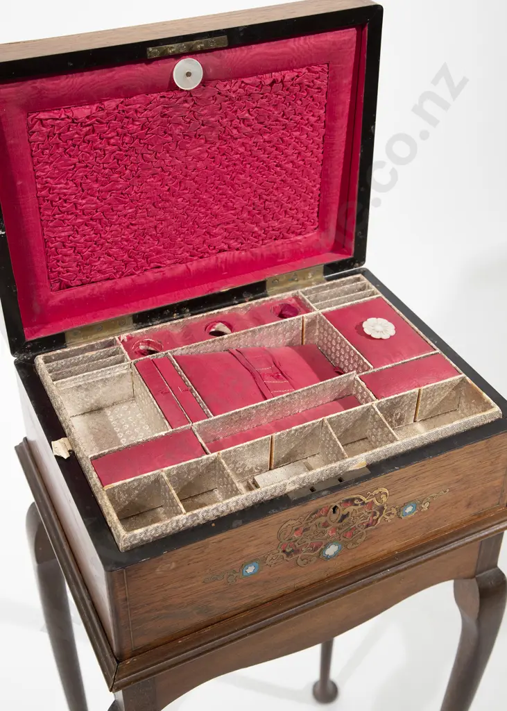 Victorian Rosewood Tortoiseshell & Brass Inlaid Sewing Box Image 1++