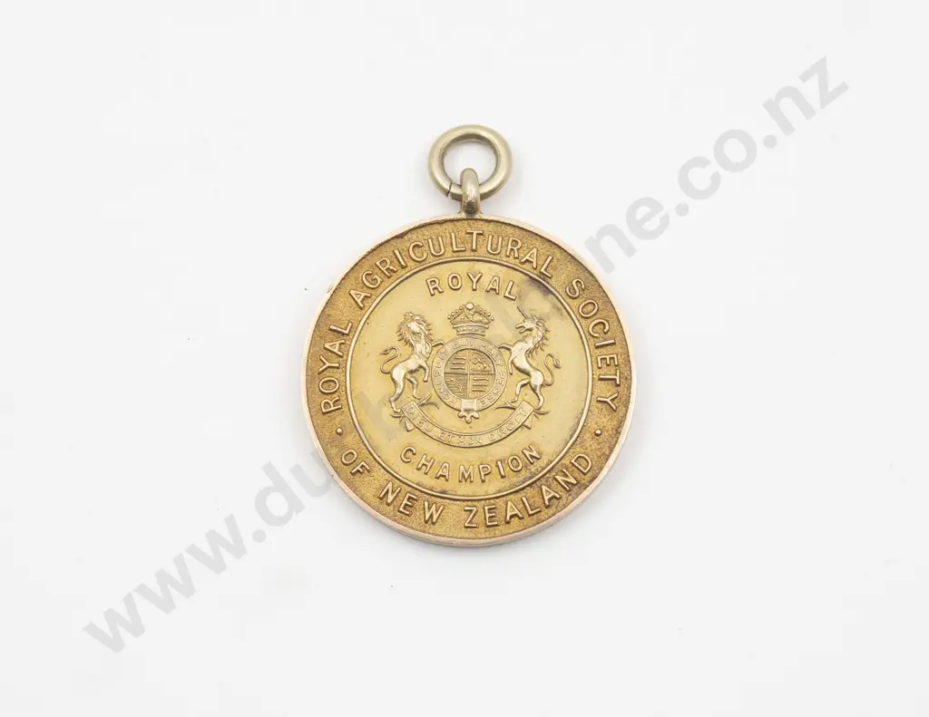 9ct Gold Royal Agricultural Society of NZ Medallion Image 1++