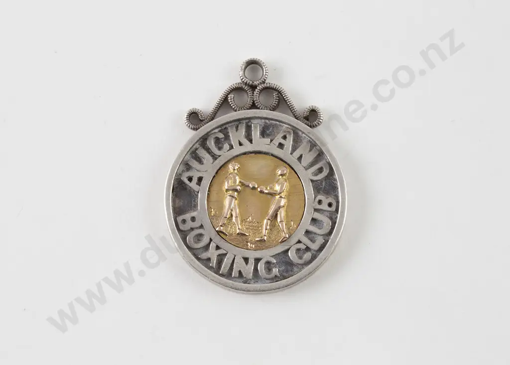 NZ Silver Auckland Boxing Club Medal Image 1++