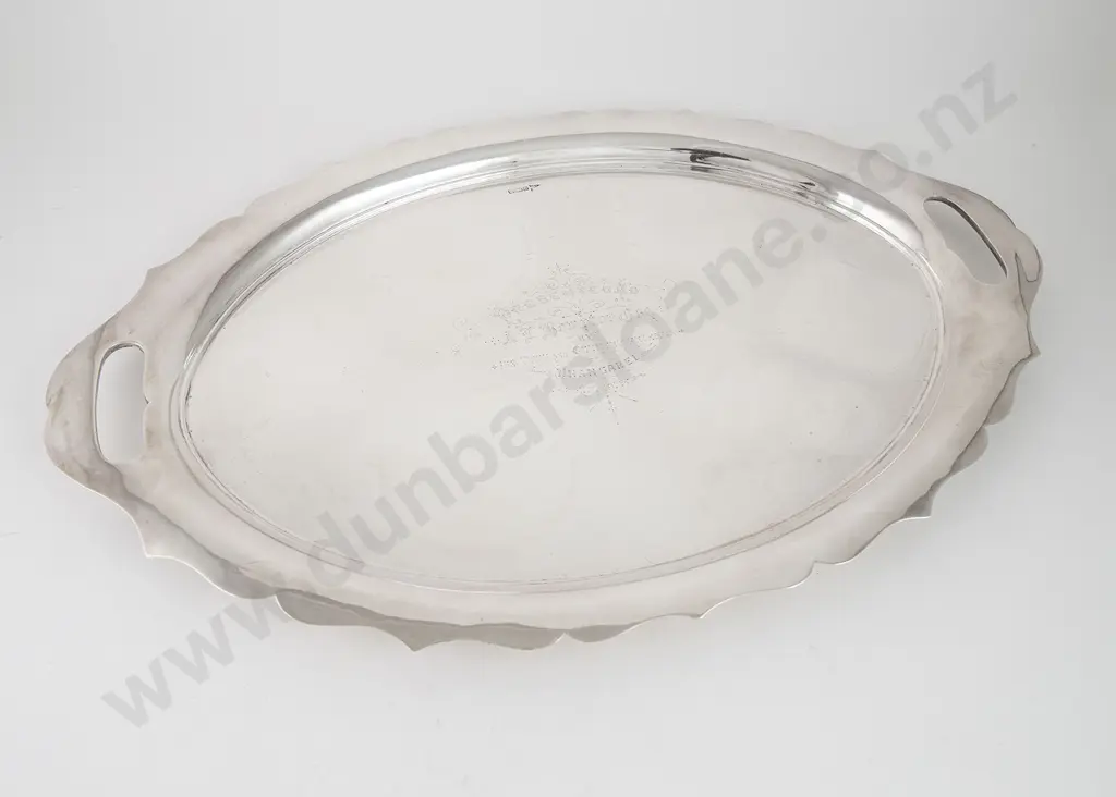 Geo 5 S/S Oval Two Handled Drinks Tray Image 1++