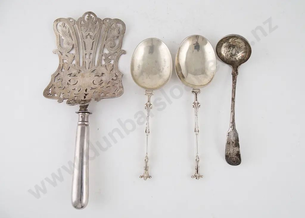 Dutch Silver Sauce Ladle Image 1++