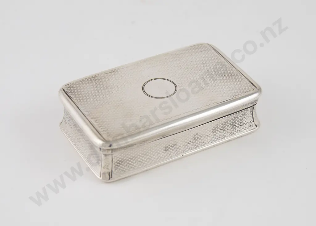 Geo III S/S Snuff Box Image 1++