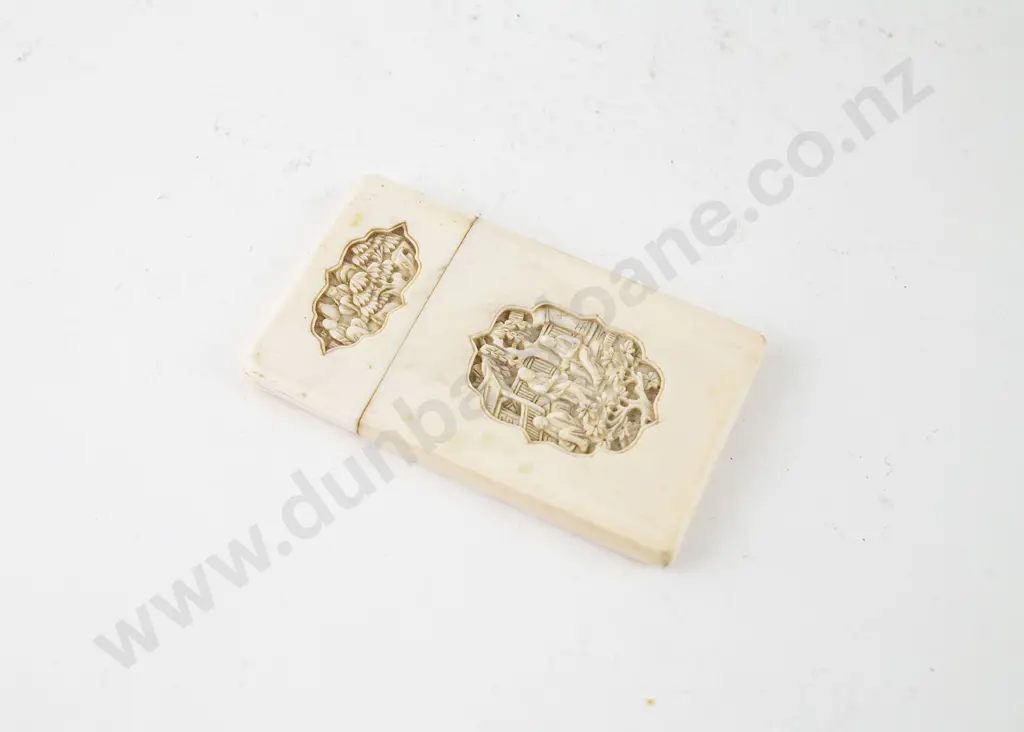 Late C19th Chinese Ivory Calling Card Case Image 1++