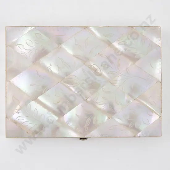 Vict MOP Calling Card Case