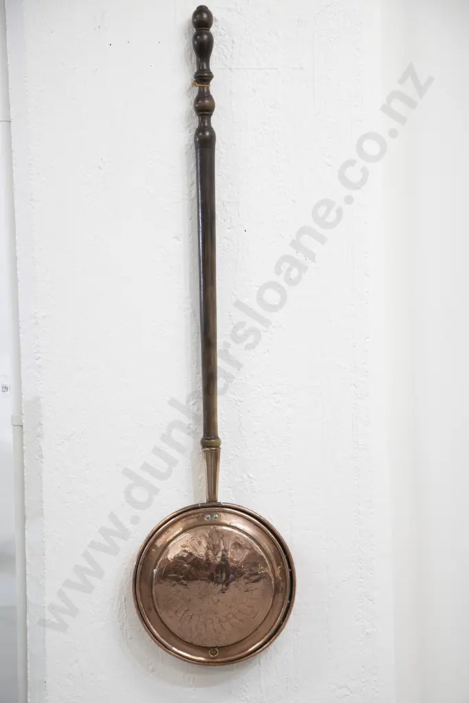 Victorian Copper Bed Warmer Image 1++