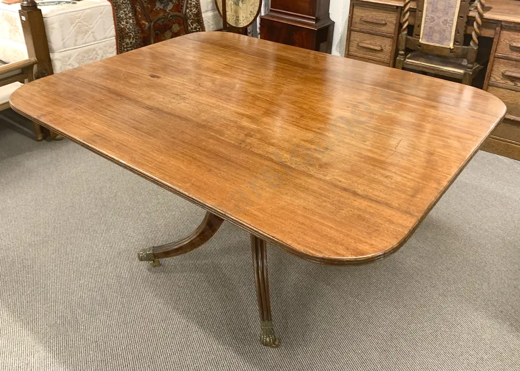 Geo III Mahogany Snap-Top Breakfast Table Image 1++