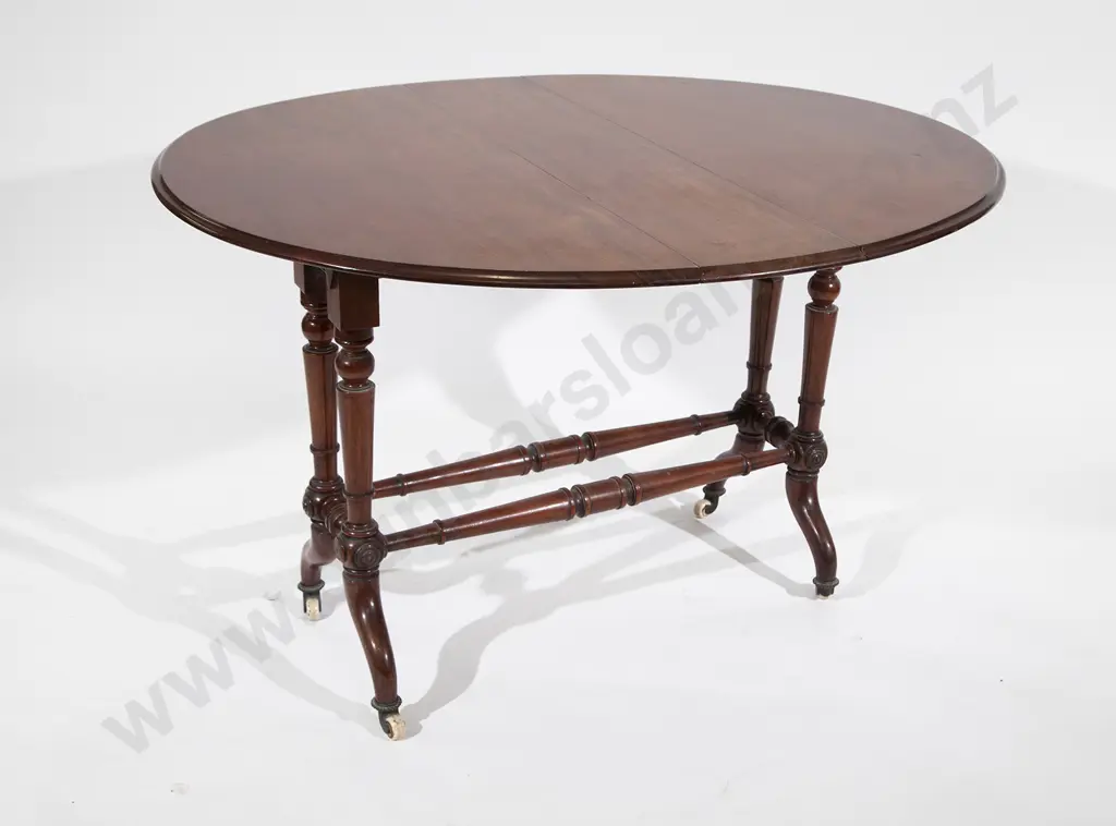 Victorian Mahogany Oval Sutherland Tea Table Image 1++