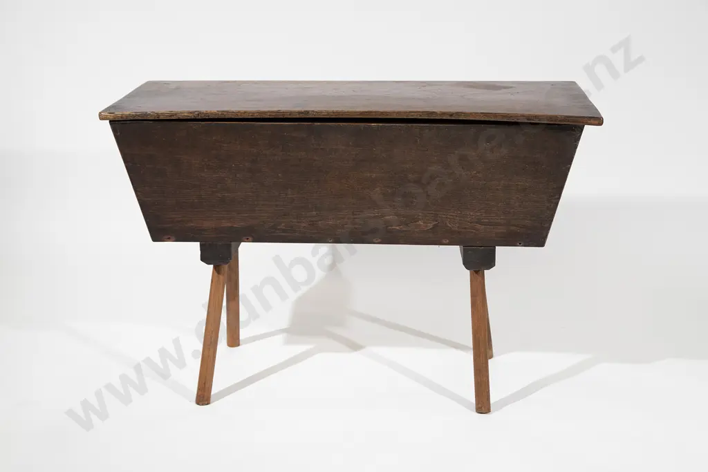 C18th Oak Dough Bin Image 1++