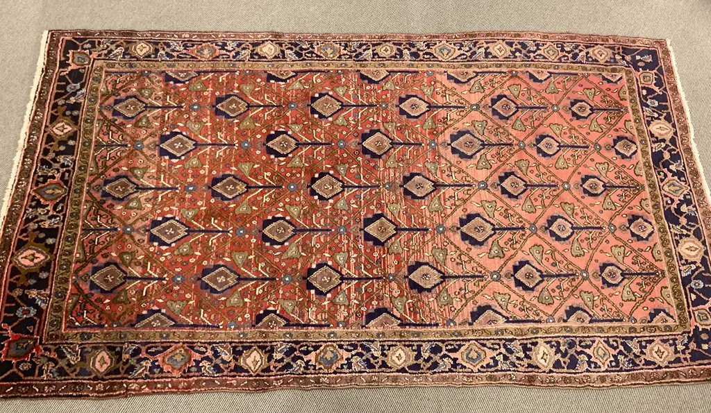 Persian Rug Image 1++
