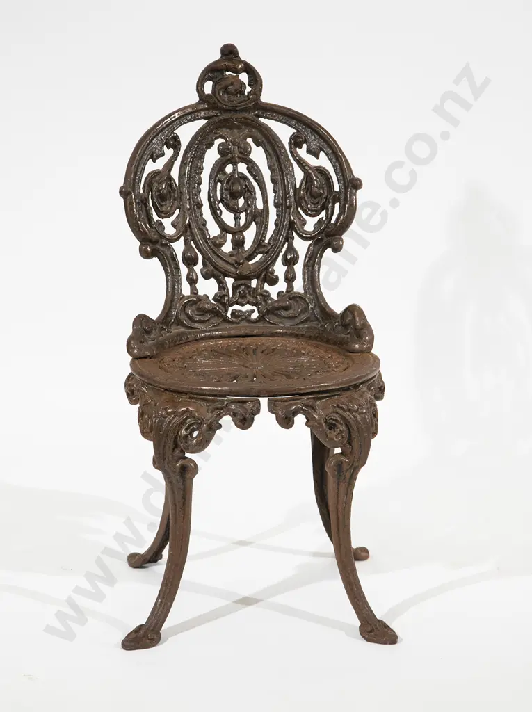 Heavy Coalbrookdale Style Cast Iron Chair Image 1++