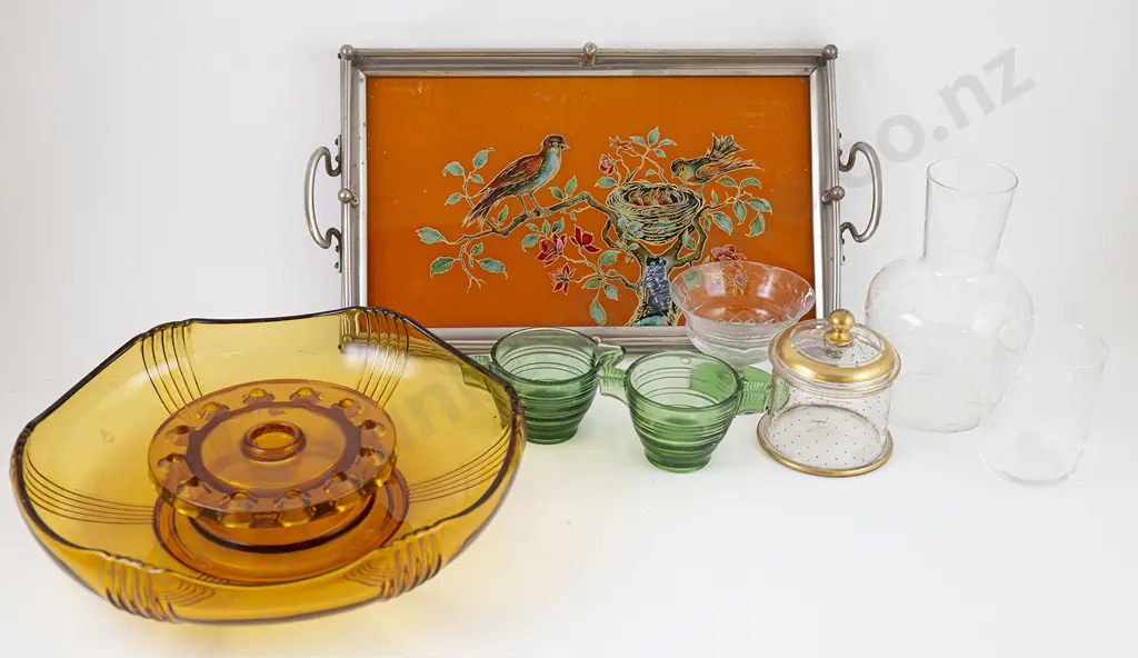 Selection Glassware on Tray Image 1++