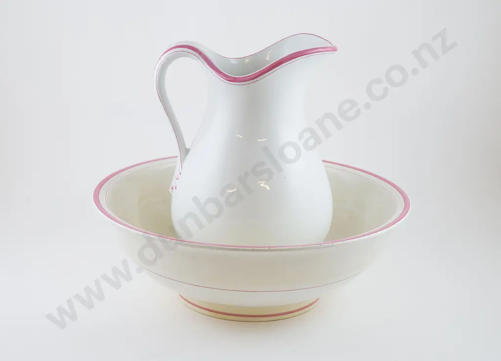 Victorian Matching Toilet Jug & Basin Image 1++