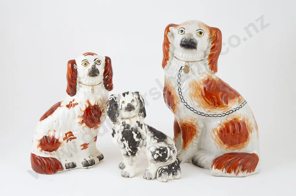 Three Victorian Staffordshire Mantel Dogs Image 1++