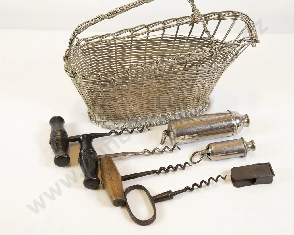 Wire Wine Basket and assorted Image 1++