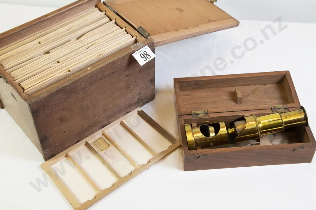 Victorian Boxed Pocket Microscope and box specimen slides Image 1++