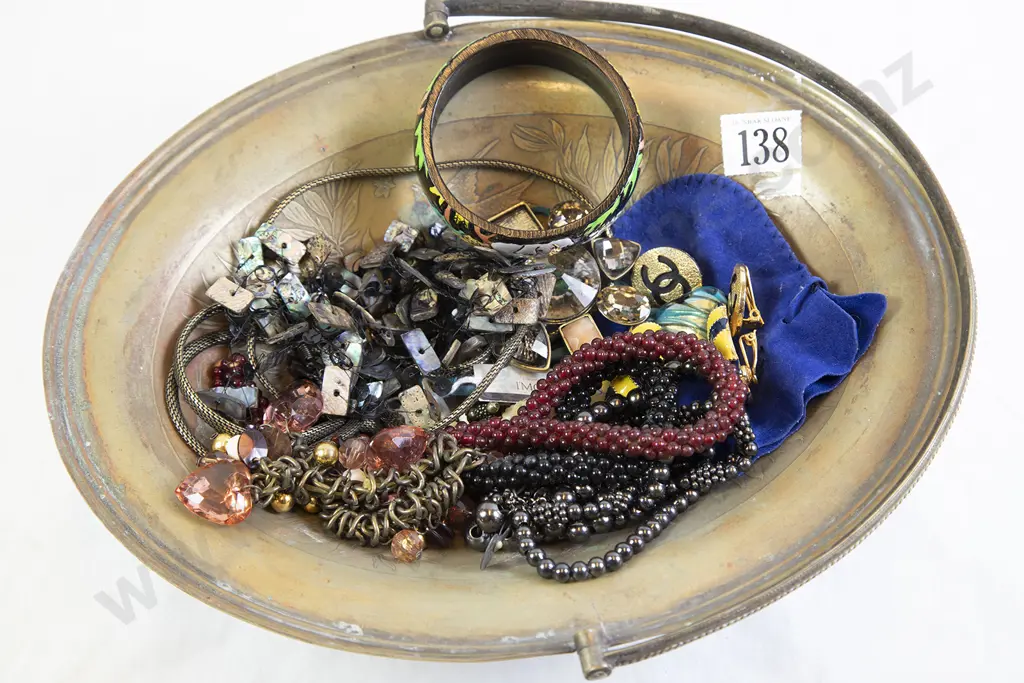 Selection Various Costume Jewellery Image 1++