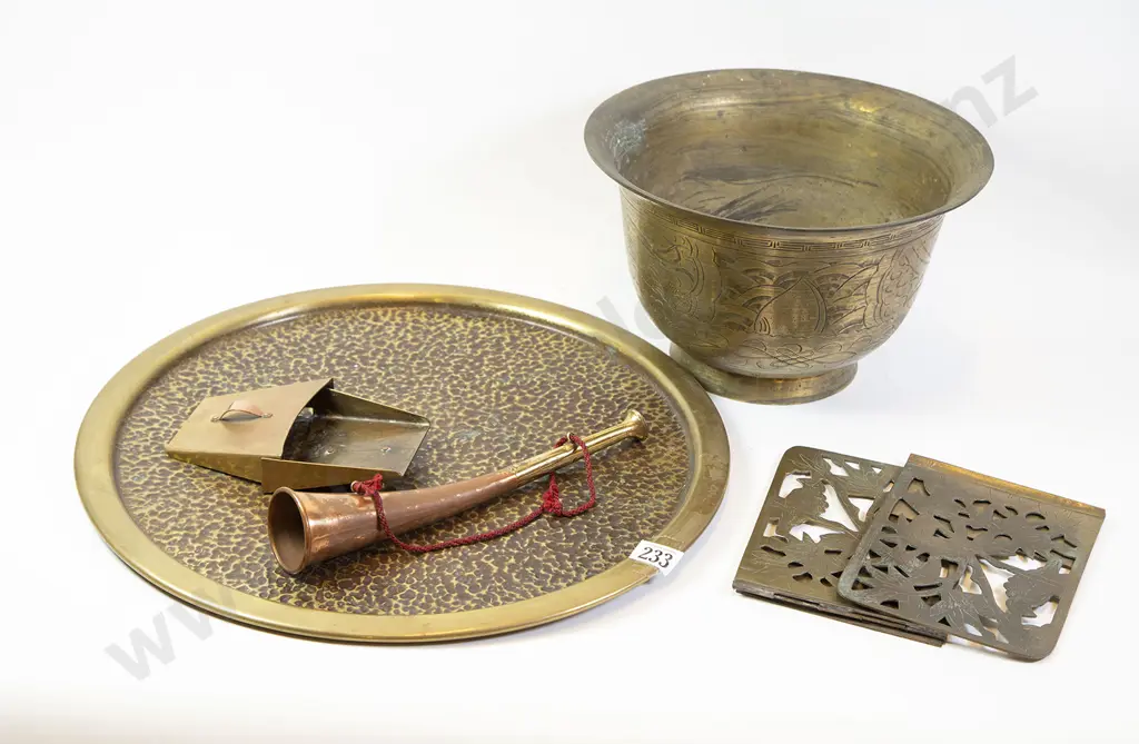Selection Brass Ware Image 1++